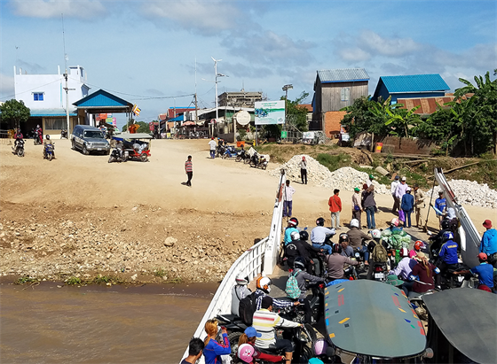 cambodia ferry