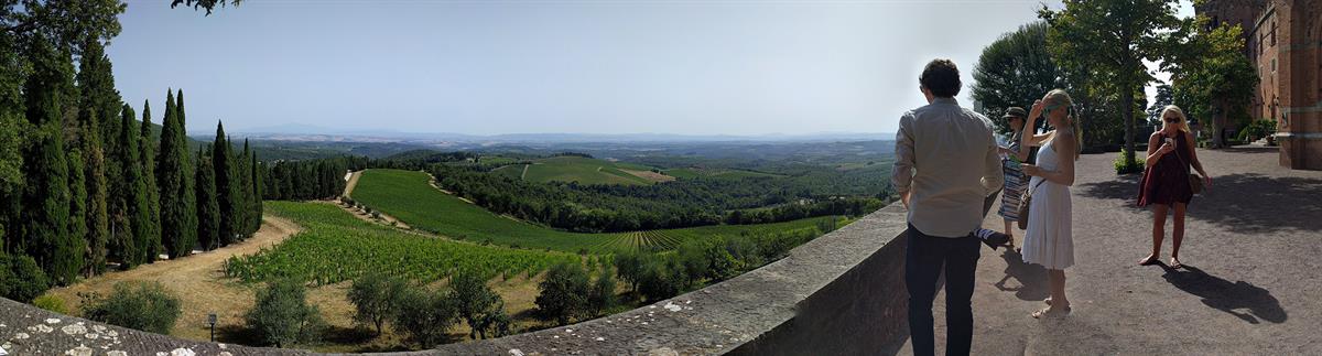 Italy-Chianti-panoramic